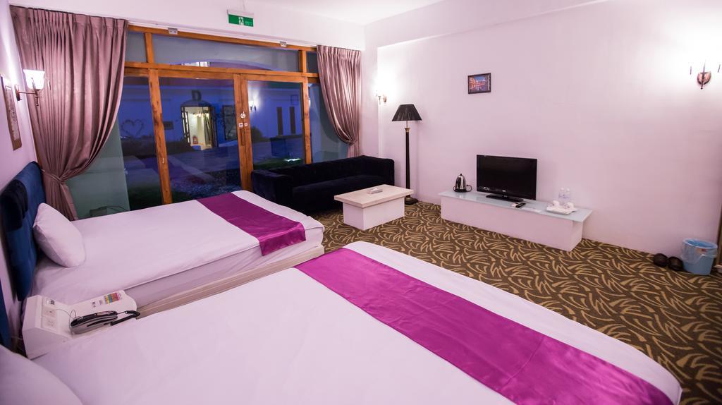 Rainbowtown Hotel Hualien Habitación foto
